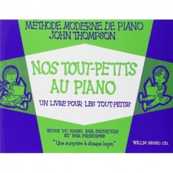 Nos tout petits au piano